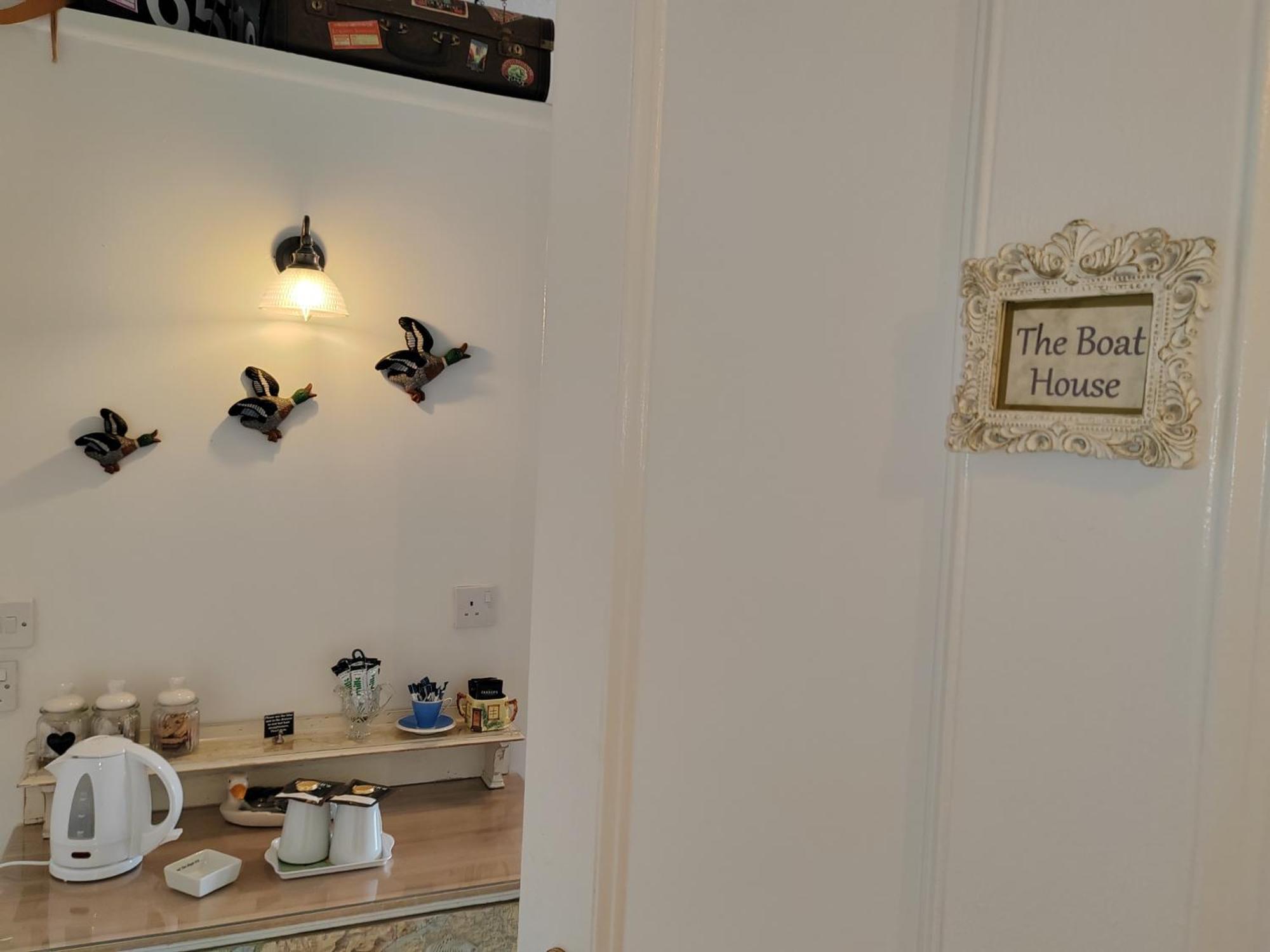 Puddle Duck Lodge - Adults Only Bowness-on-Windermere Phòng bức ảnh