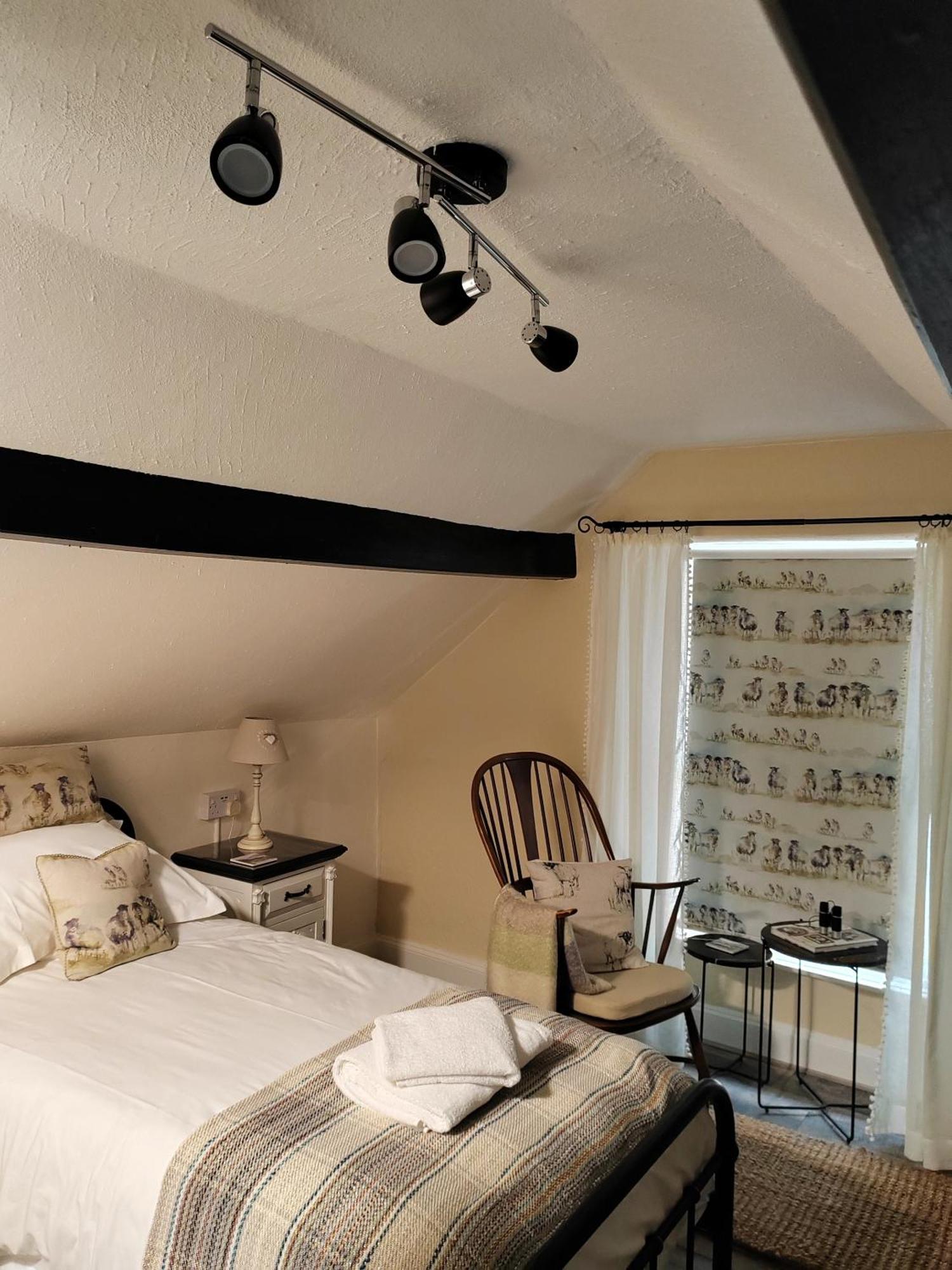 Puddle Duck Lodge - Adults Only Bowness-on-Windermere Phòng bức ảnh